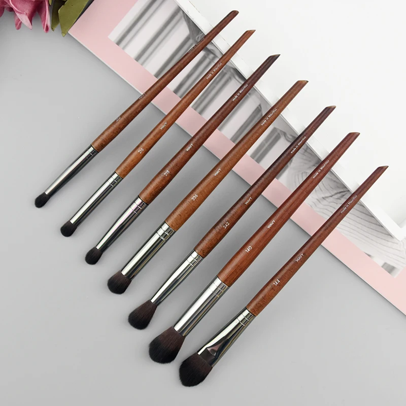 Natural wood Eye Makeup brushes whole set Pro Crease Eyeshadow Make up kit smudge highlighter eyebrow Lip lash brush practical