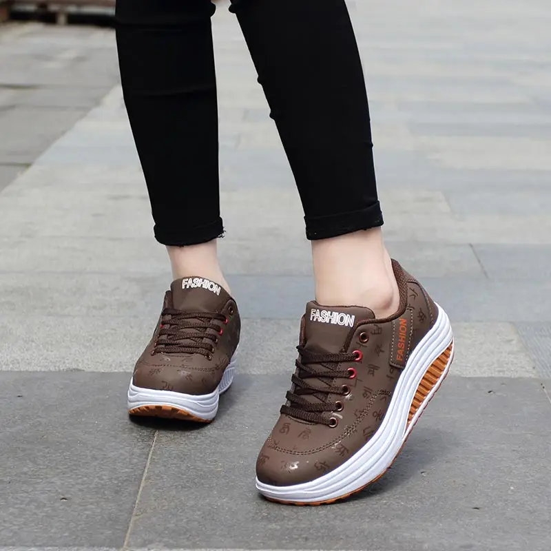 

Big Size High-soled Woman Tennis Shoes Sports Woman Running Shoes Women Platform Sport Shoes Height Sneakers Women Brown D-630