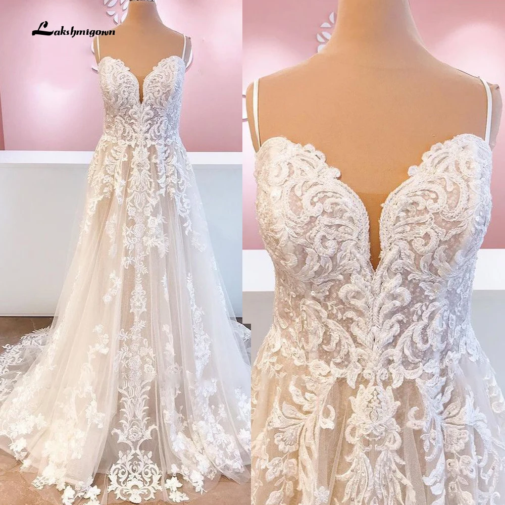 Skromna paski Spaghetti suknia ślubna koronka aplikacje Court trenują linię sukni ślubnej New Arrival Vestidos de Nova