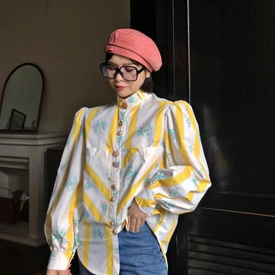 British Style Women Stripped Print Shirts Stand Colar Bottons Blouses Long Lantern Sleeve Floral Woman Shirts Blouses NS617