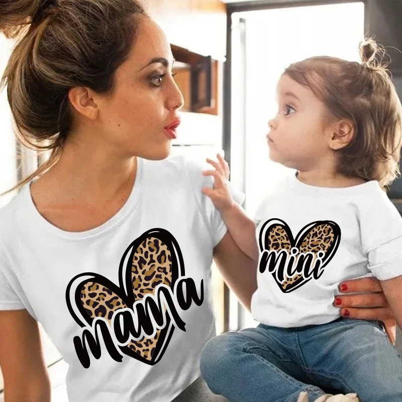 Family Matching Mother Kids Daughter T-shirts Cotton MAMA MINI Mom Baby Leopard Mommy and Me tshirt Family Matching Outfits Tops