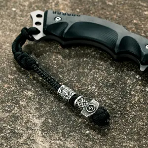 Mkendn Norse Pirates Rune Amulet Vikings Keychain 나이프 펜던트 남성 여성 자동차 키링 꼰 파라코드 로프 수제 보석 10 최고의 판매 해적 키 체인 -17