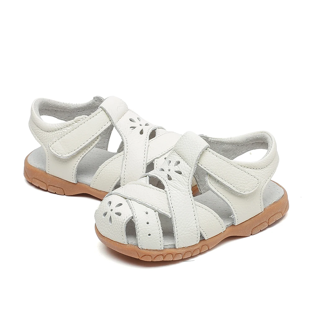 Genuine leather soft closed toe cut out children Girls sandals flat toddler Summer shoes