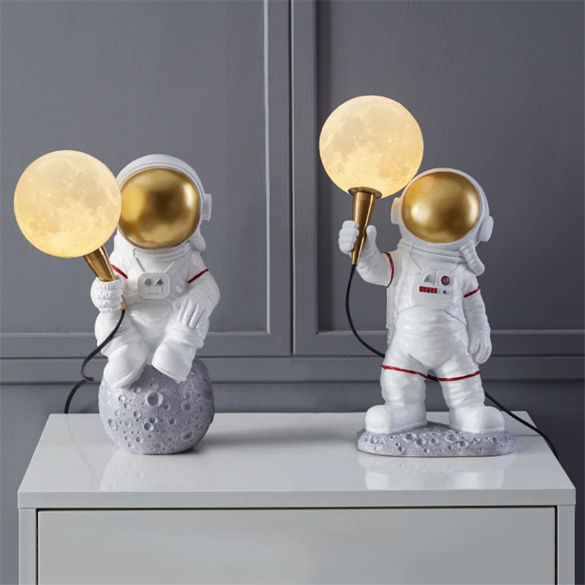 Nordic resin moon spaceman table lamps children's bedroom study tabletop gift decorative lamp astronaut desk lights lighting