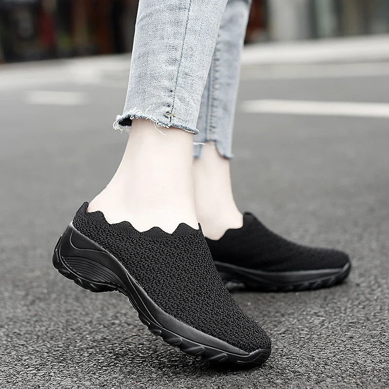 

Women Casual Shoes Fashion Breathable Walk Mesh Flat Shoes Lady Sneakers Women Tenis Feminino Shoes Lady 2021 Mesh Summer Shoes