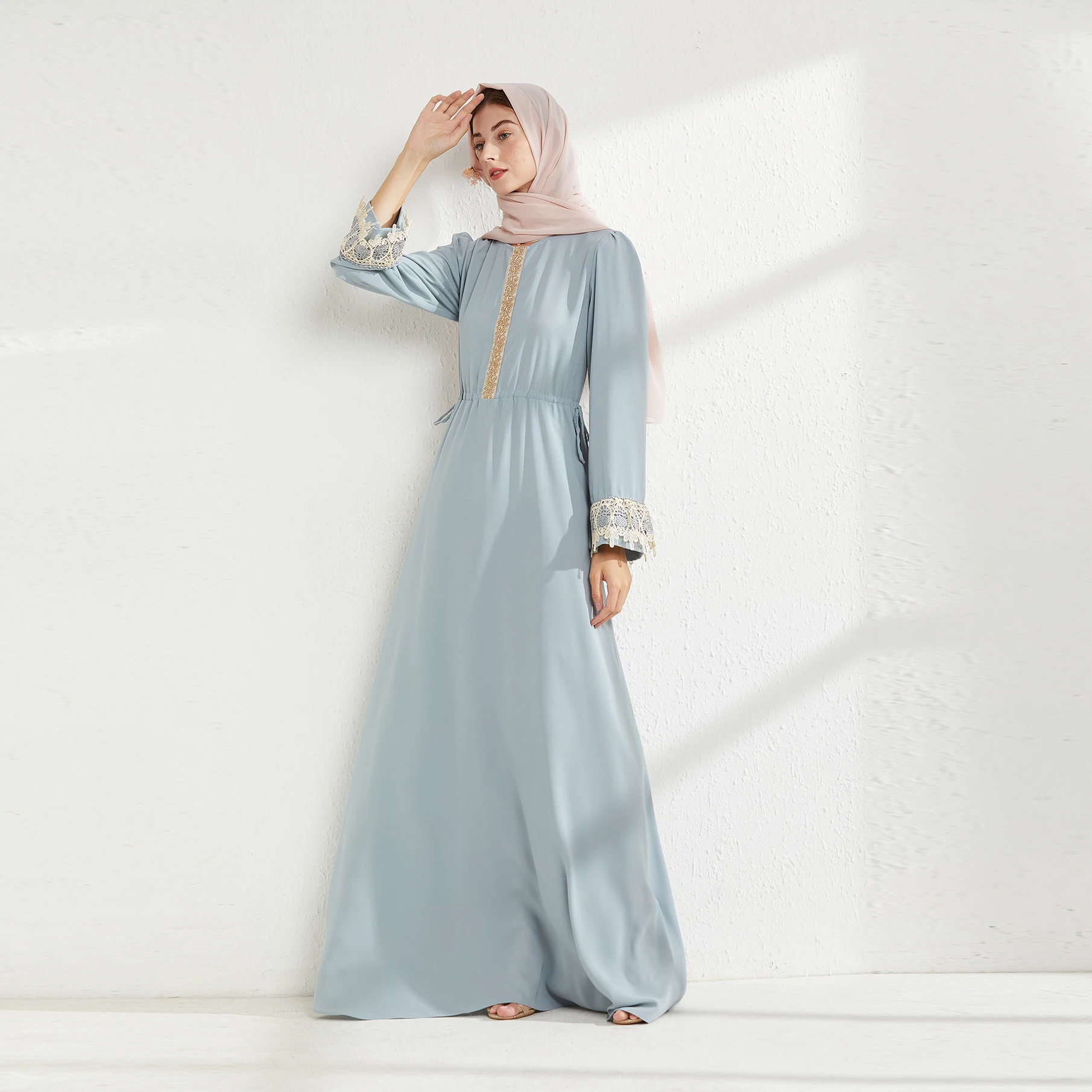 New Elegant Middle East Women Embroidered Muslim Chiffon Blue Long Dress