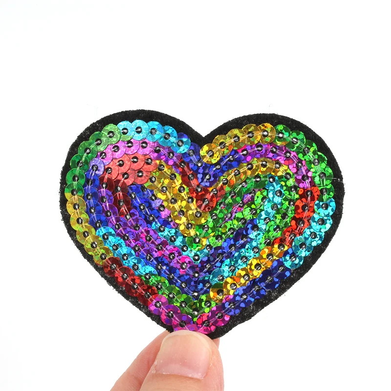 10pcs Big Sequined Heart Patch Iron On Glitter Stickers For Sweaters Dress Shirts DIY Sewing Fabric Appliques Garments Badge