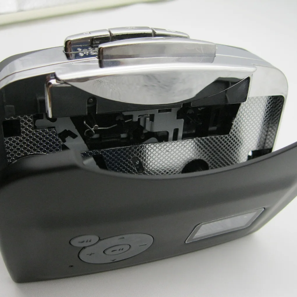 Brand New USB Cassette Tape Player Walkman Tape to MP3 Converter USB Flash Drive Stereo Audio Player Capture