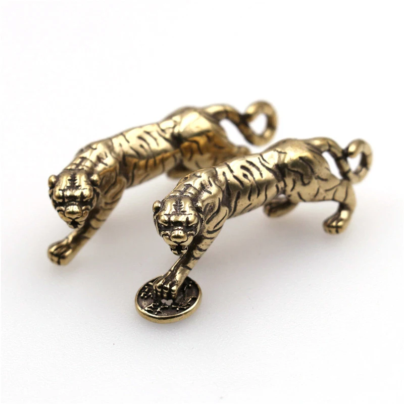 1x Retro Brass Punk Tiger Pendant Necklace Key Ring Pendant Creative Gifts leather bag wallet chain diy decoration 51mm (2\