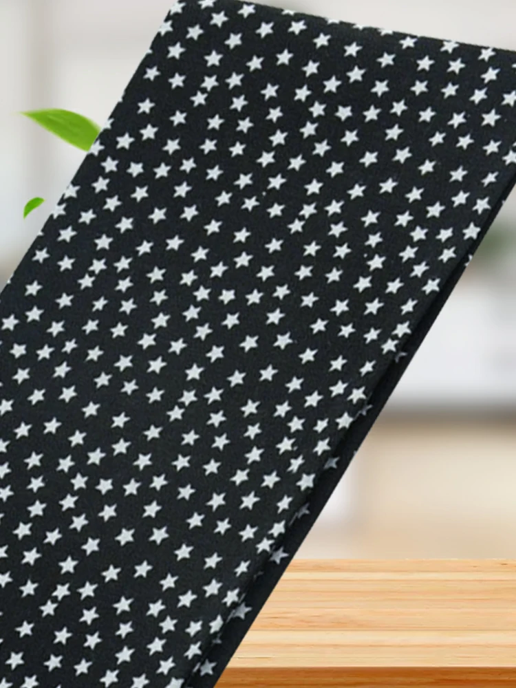 1 Piece Quilting 50cmx50cm Cotton Fabrics Pre-cut Fat Quarter for Toys Tida Scrapbooking Black Five-pointed Star Designs