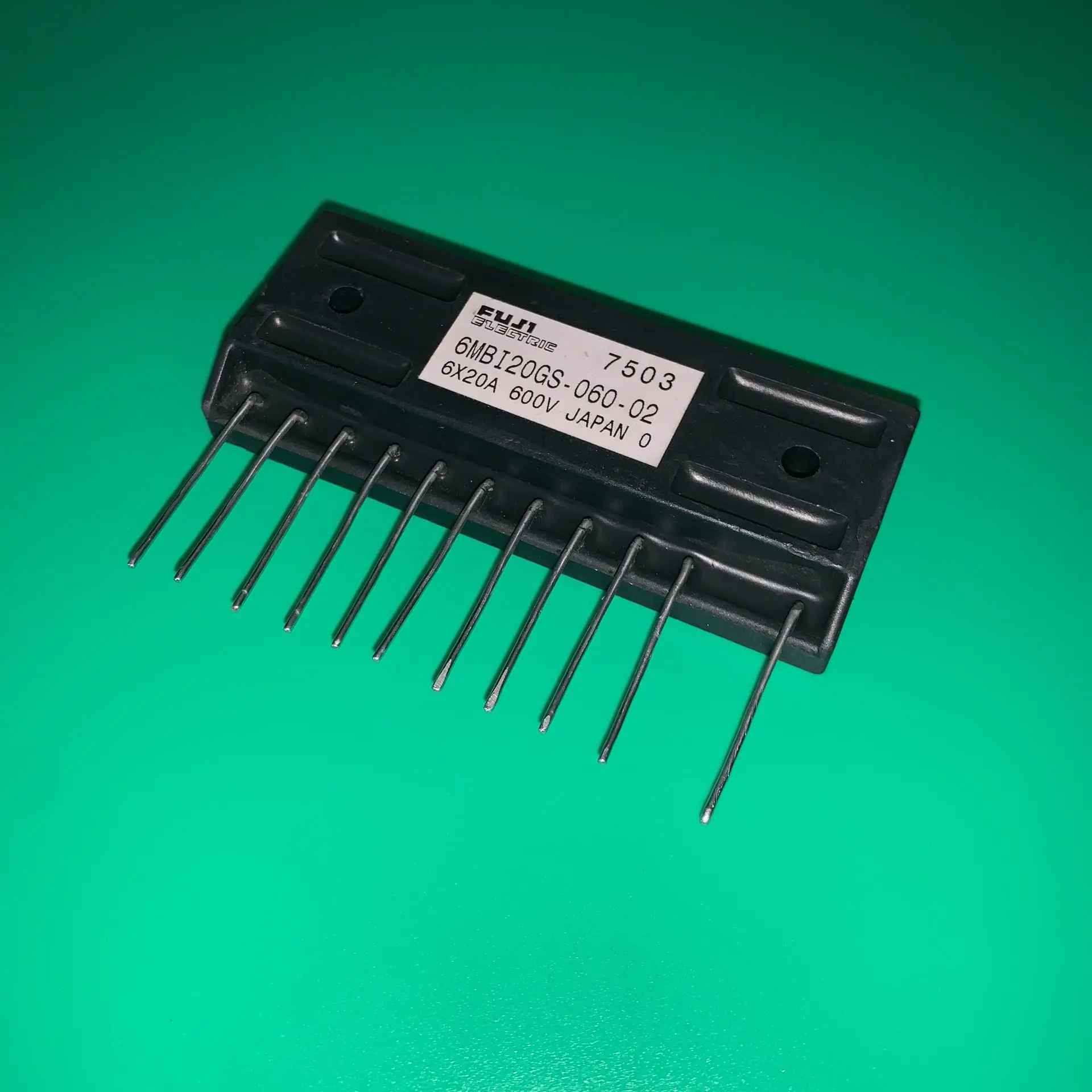 6MBI20GS-060-02 IGBT 6MBI20 GS-060-02 MODULE 6X20A 600V 6MBI20GS060-02 6MB120GS-060-02 6MBI 20GS-060-02 20-060