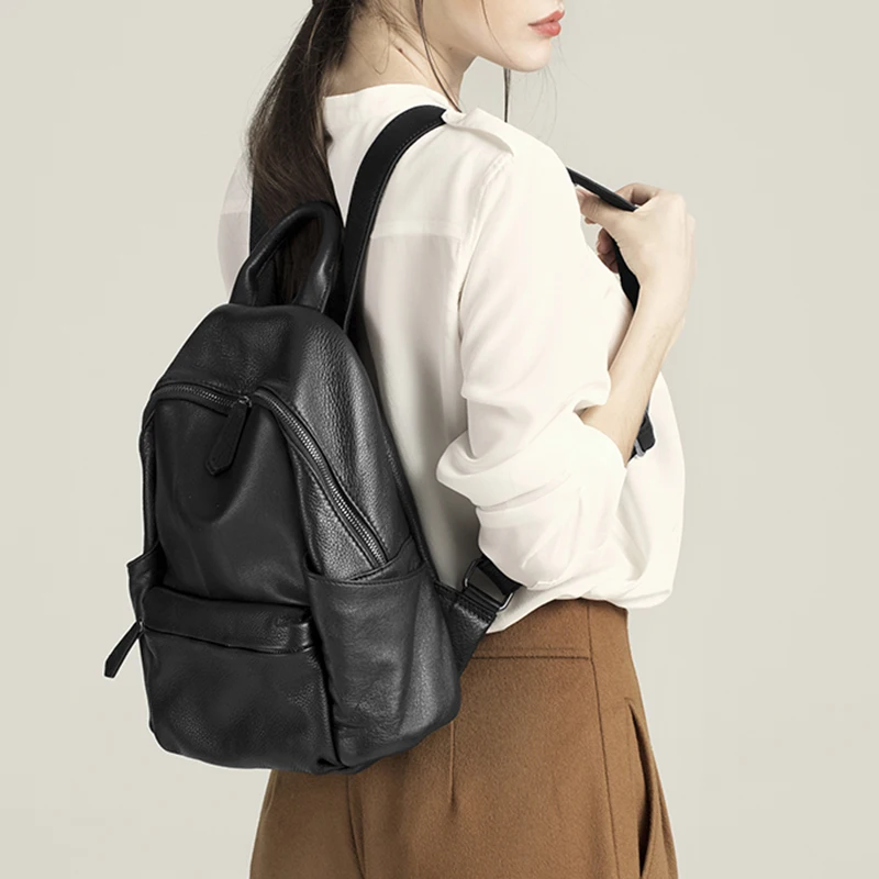 100% Soft Genuine Leather Backpacks Women Casual Cowhide Leather Backpack For Girls Travel Bag Black Classic Designer Back Pack