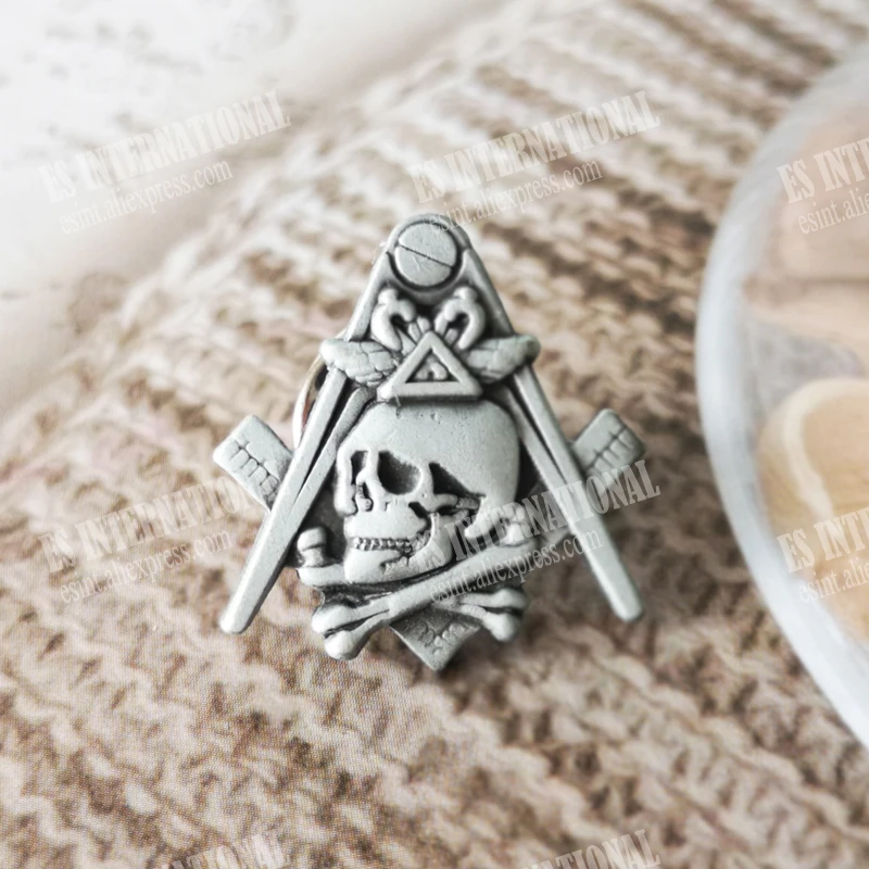 Masonic Lapel Pins Widow's son skull skeleton Freemasonry Badge Mason Freemason BLM51 size 1.9*2cm antique silver Brooch gift