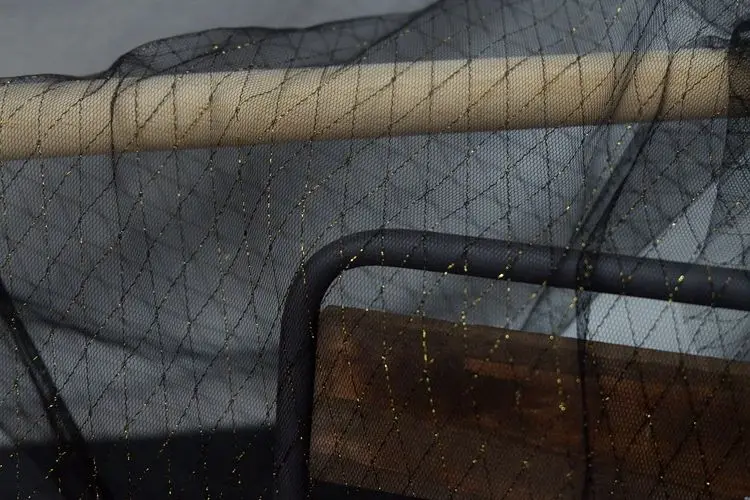 150cm Wide 1meter/lot Thin Tulle Fabric Veil Lace Fabric Material Grid Black White Gold Silver Thread Decoration X1087