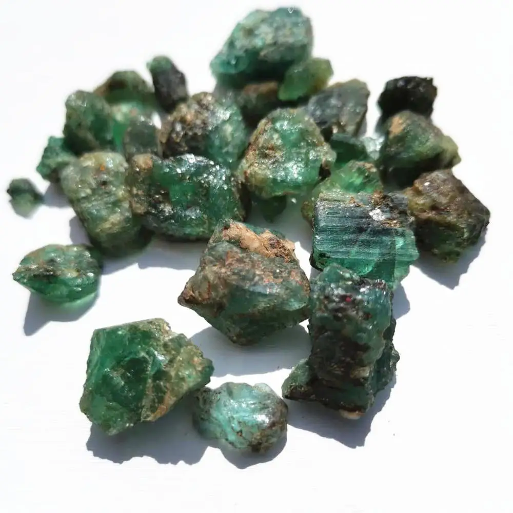 

Natural Rough emerald Stones Raw gem stone for collection