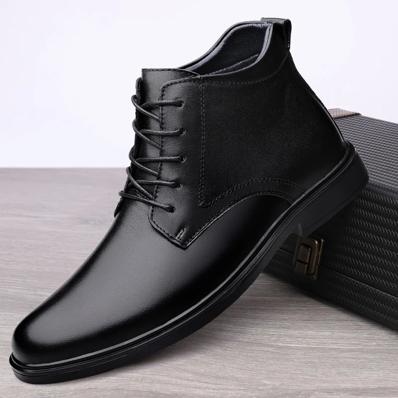 Zapatos de otoño e invierno de alta calidad para hombre, botas de nieve impermeables de cuero Natural, zapatos de goma con cordones, Dropshipping