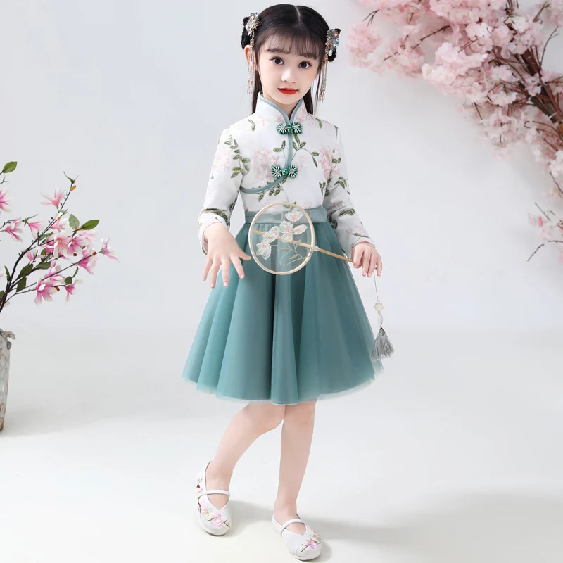 Girls Cheongsam Dress Chinese Hafu Kids Dresses  Baby Traditional Chinese Flower Girl Dress Wedding Garments New Year Dress