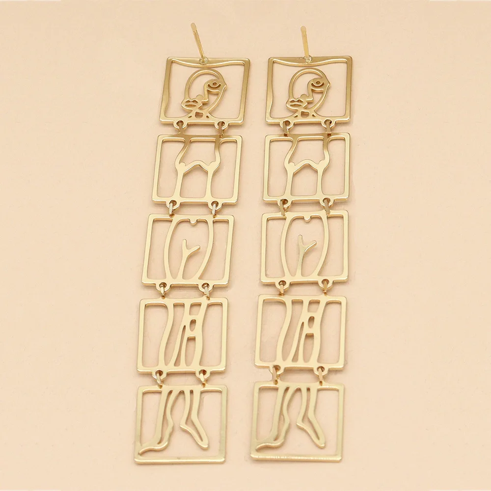 New Ins Trendy Face Individuality Statement Gold Hollow Metal Earrings Fashion Long Dangle Drop Earrings Party Jewelry Gift