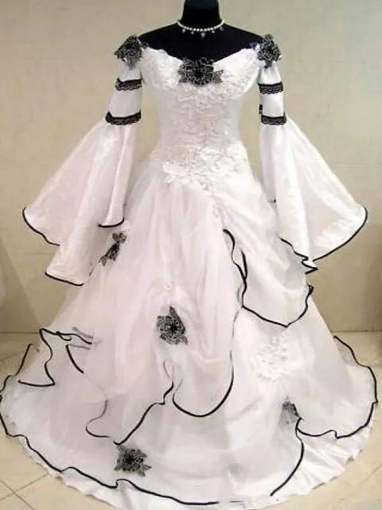 Rinascimento in Bianco e Nero D'epoca Medievale Abiti Da Sposa Vestido De Novia Celtic Abiti Da Sposa con Fit e Flare Maniche