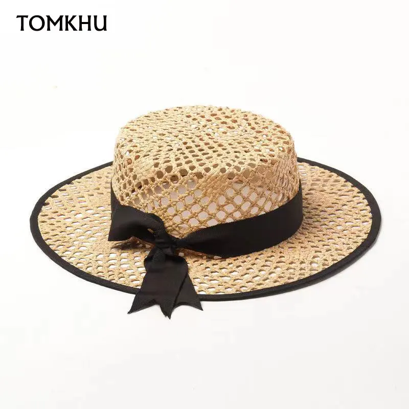

New Handmade Hollow Rafia Straw Hat Black Ribbon Bow Decoration Flat Top Classical Top Hat Casual Fedora Luxury Hats For Women