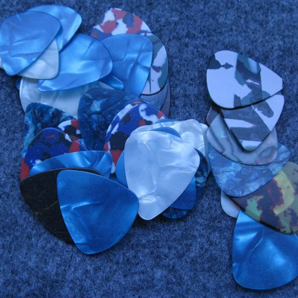 10Pcs Celluloid Plastic Guitar Picks Plectrums for Acoustic Electric Guitar Folk Guitar Pluckers Music Accessory