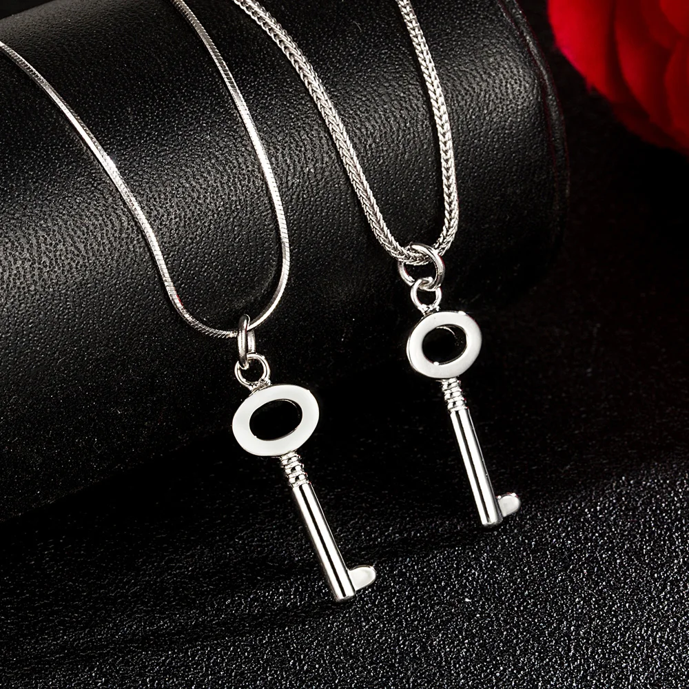 

925 Silver Unisex Key Pendant Choker Necklace Minimalist Elegant Couple Matching Jewelry for Men And Women Anniversary Gift