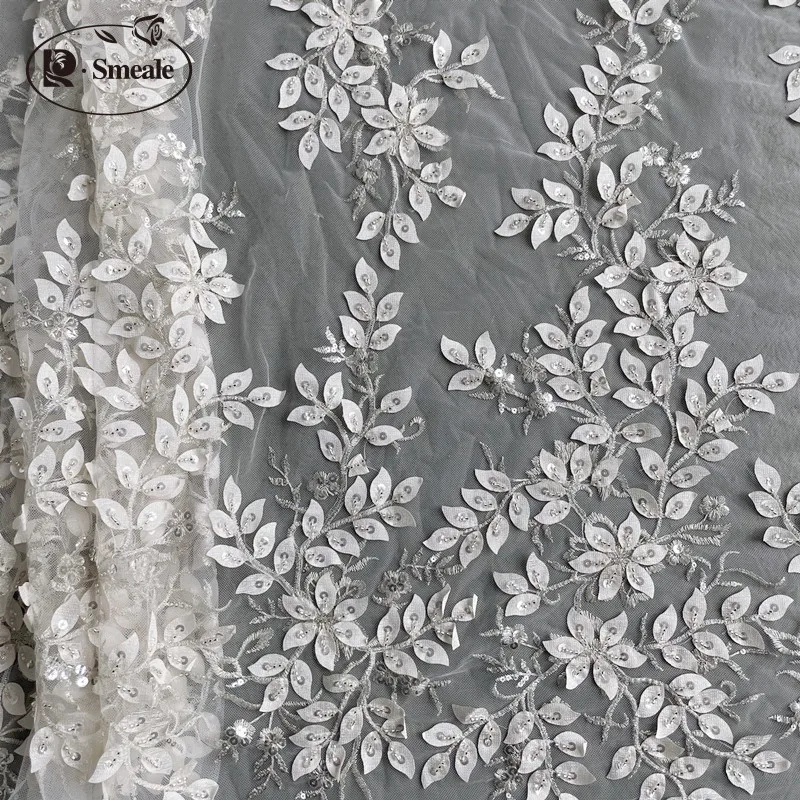 Elfenbeinfarbener Braut-Spitzenstoff, luxuriöse Perlenapplikation, silberne Stickerei, Blumen und Blätter mit Pailletten, hochwertiger Kleiderstoff, RS3104 – Detail 5
