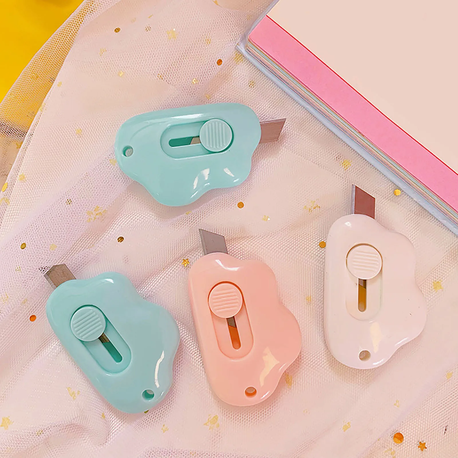 Cute Cloud Color Mini Portable Utility Knife Paper Cutter Cutting Paper Razor Blade Office Stationery Cutting Supplies