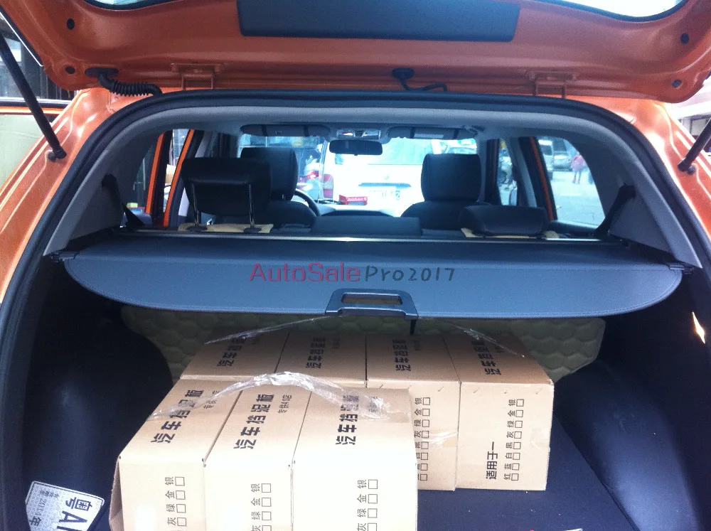 

Aluminium alloy + Fabric Rear Trunk Security Shield Cargo Cover For HYUNDAI ix35 2013.2014.2015.2016.2017