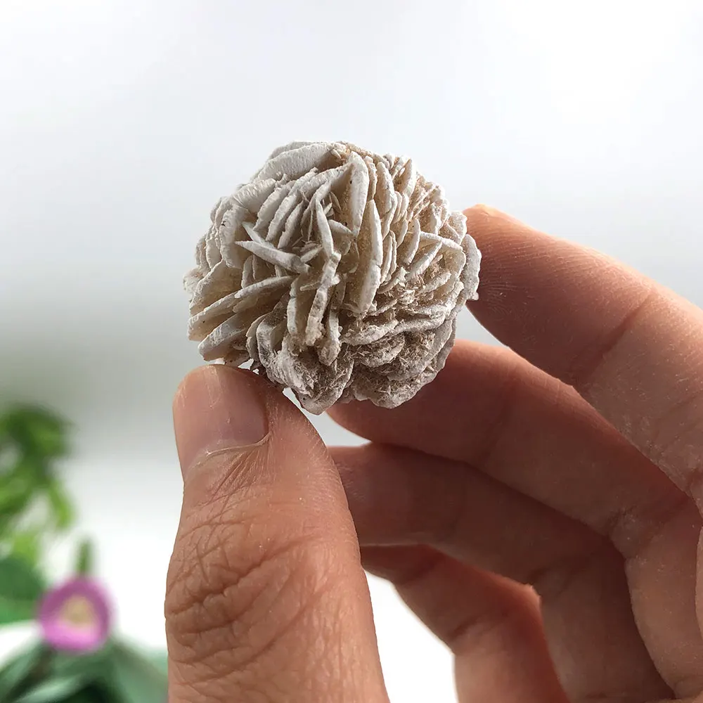 Natural Stone Desert Rose Raw Crystal Stones Minerals Specimen Ornaments Collection Quartz Minerales Naturales Home Decoration