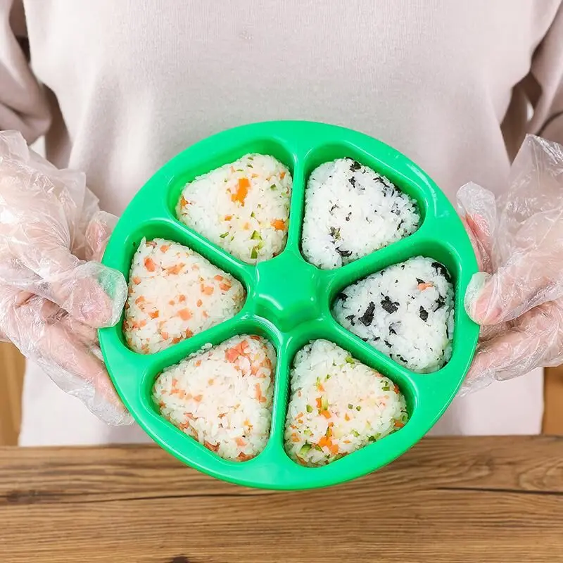 6 Holes DIY Sushi Mold Onigiri Rice Ball Food Press Form Sushi Mold Onigiri Rice Ball Bento Press Maker Mold DIY Tool