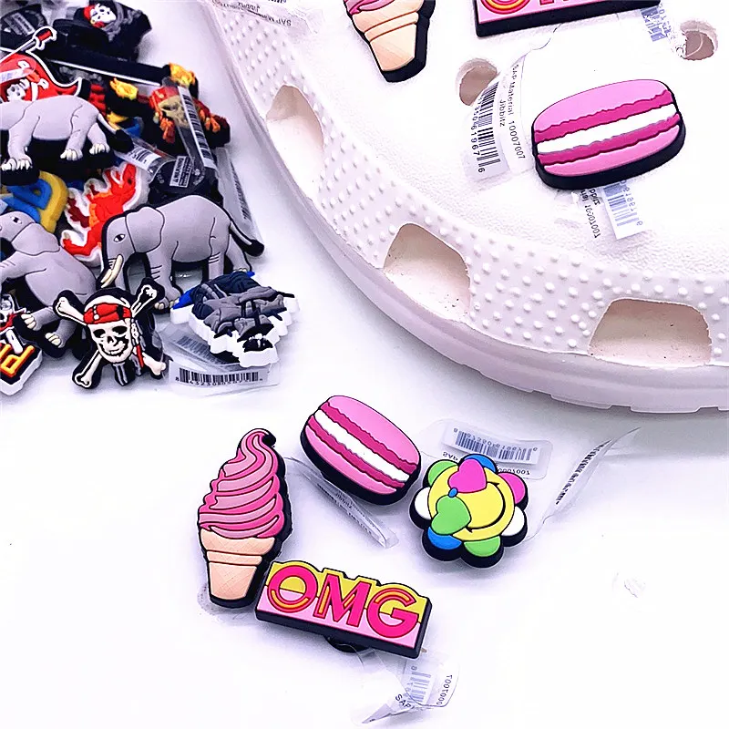 Dropshipping OMG Shoe Charms PVC Pink Ice Cream Macaron Deaigner Shoes Sandals Accessories for Kids Party Gifts F15AL