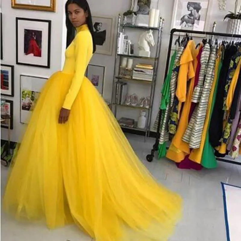 Saudi อาหรับชุดราตรีคอยาวแขนยาวสีเหลือง Prom Party คนดังชุด Robe De Soiree 2021 Vestidos Festa Longo