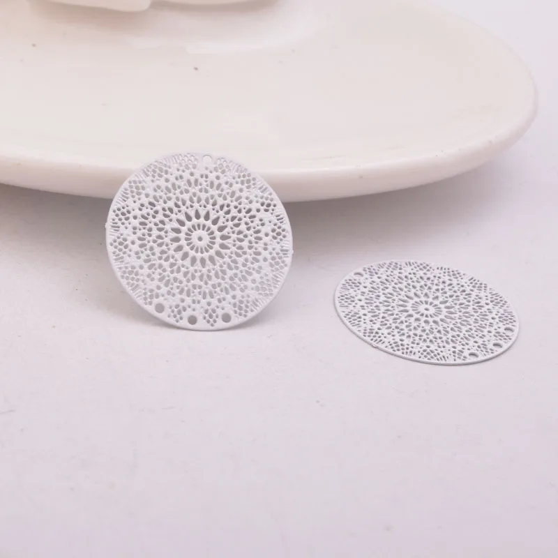 50 Stück AB5266 24mm Runde Anhänger mit vier Löchern, bedruckter Anhänger für DIY-Schmuckherstellung – Detail 15