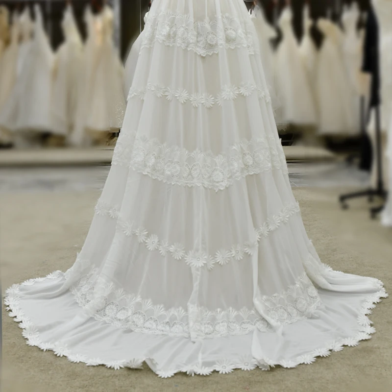 Pronto para enviar 100% fotos reais champanhe com decote em v sem mangas a linha baratos vestidos de casamento de renda francesa