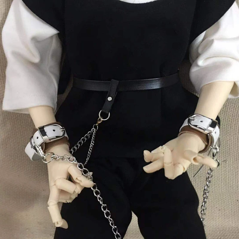 

D03-P651 children toy BJD DD SD MSD 1/4 1/6 1/3 uncle doll's Photo props Accessoriess Bondage handcuffs 1pcs