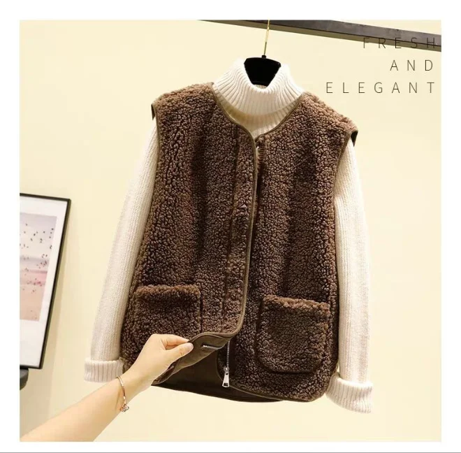 2021 Autumn  Winter Women's Vest Lamb Wool Korean Version Versatile Imitation Fur One Short Girls' Vest Zipper Coat Casual Khaki