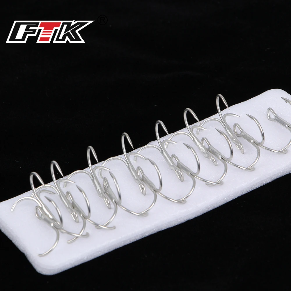 FTK High Carbon Steel Fishing Hook triple Super solid Sharp Barbed Treble Hooks 3/0# 1/0# 1# 2# 4# Fishing Lure Tackle Fishhooks