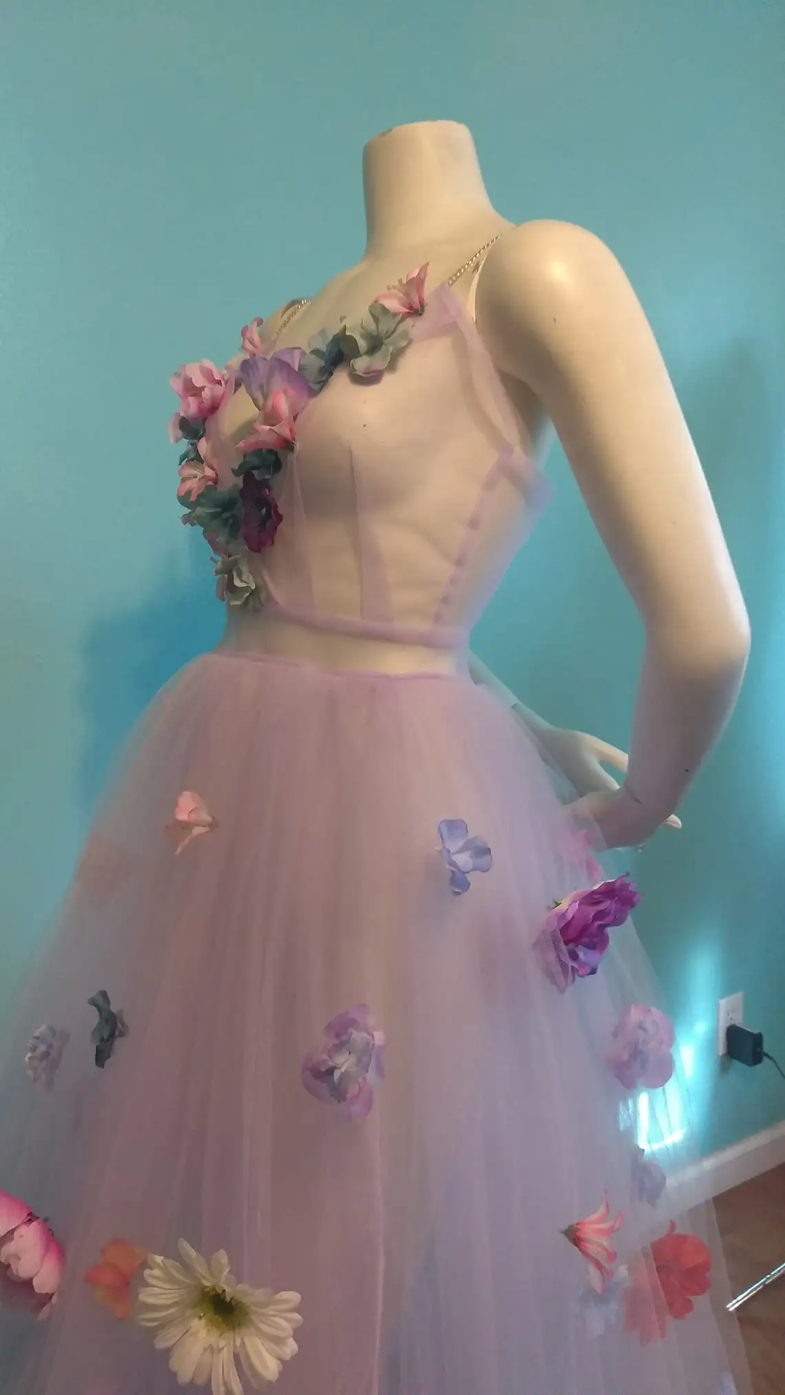 Vestido de flores transparente en capas para mujer, vestido de bola de tul con tirantes finos, lentejuelas con cuentas de lavanda, vestido Sexy para sesión de fotos, vestido de Graduación