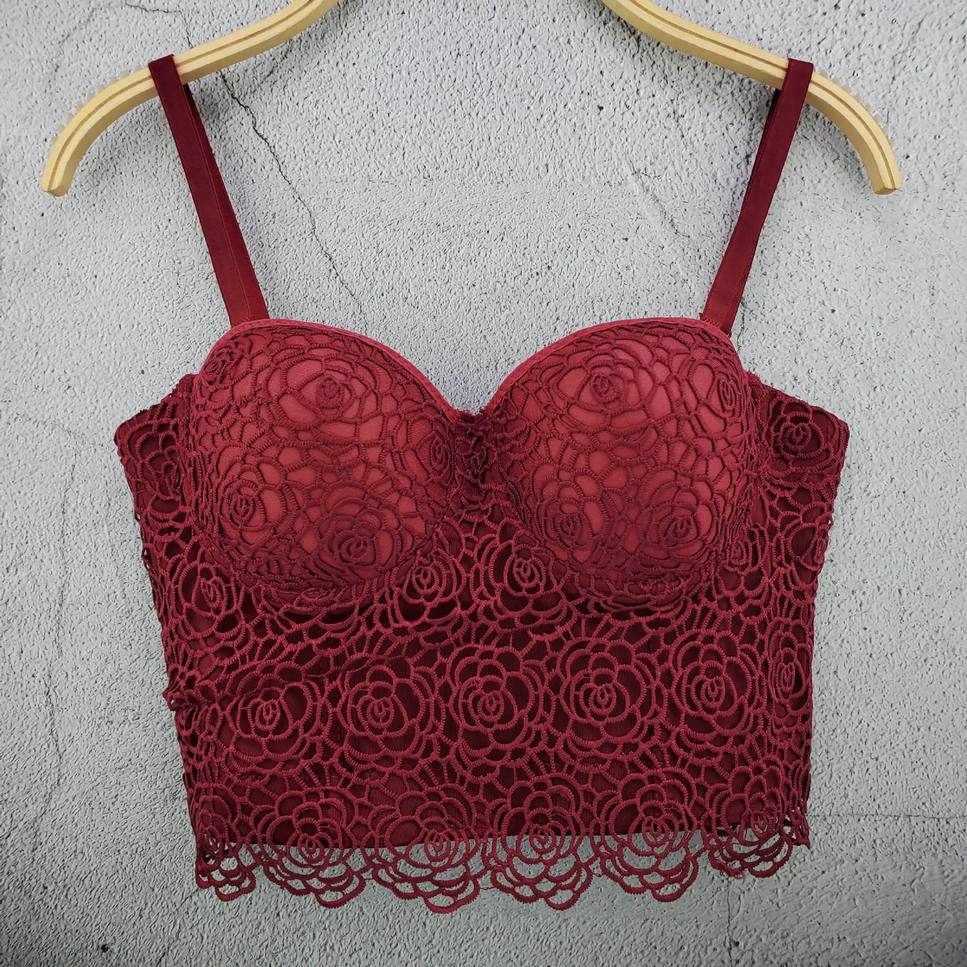 2023 Women Push Up Wireless Bra New Arrival Top Sexy Female Bralette Underwear Lingerie Embroidery Jacquard Cotton Camisole y940