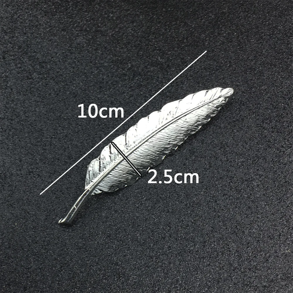 JUCHAO Golden Feather Leaf Brooch Men Women Clothing Accessories Halloween Anime Pins Jewelry