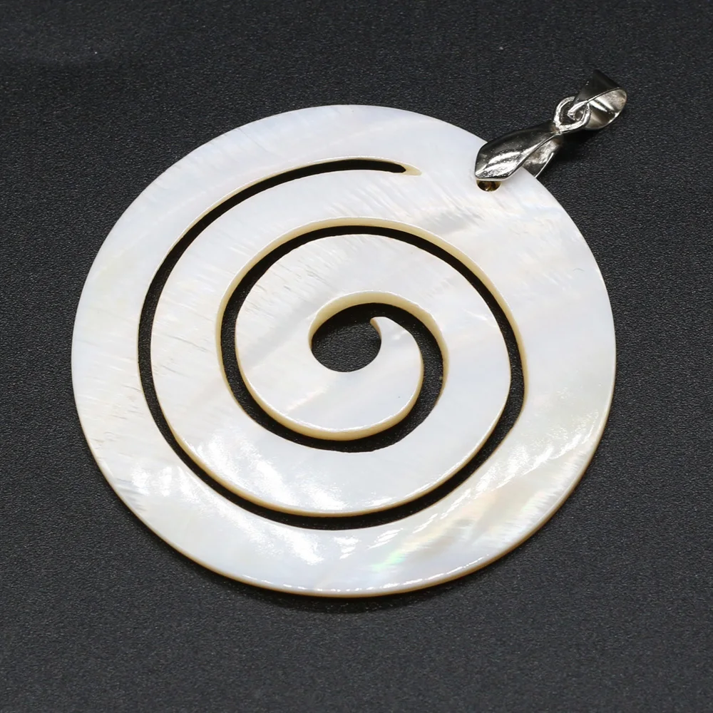 Natural Shell Pendant Charms White Shell Round Shape Pendant for Making Women DIY Jewelry Necklace Exquisite Gift 50x50mm