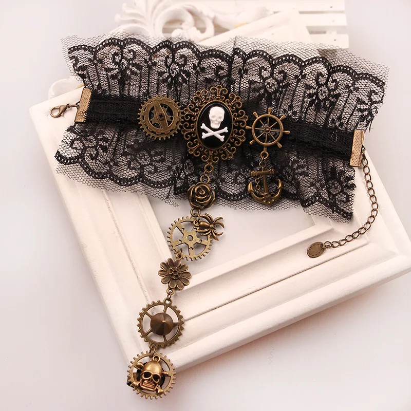 Cosplay średniowieczny retro steam gothic court mechaniczna piracka bransoletka kobiety królowa wampir bransoletka gadżety na halloween kostium