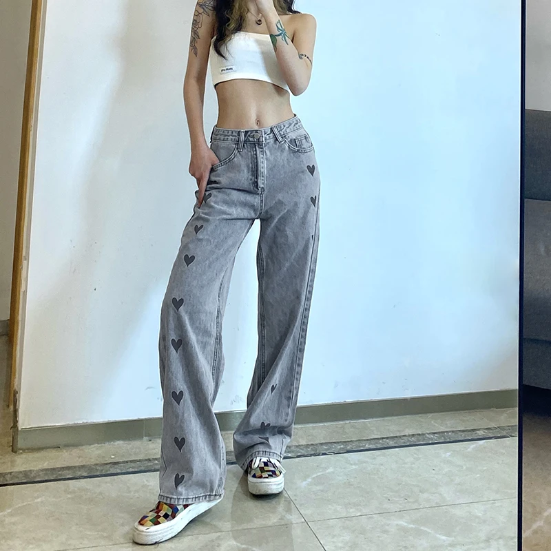 

Vogue Pop Women Loose Denim Jeans Woman Love Heart Pattern Printed High Waist Straight-leg Pants With Pockets