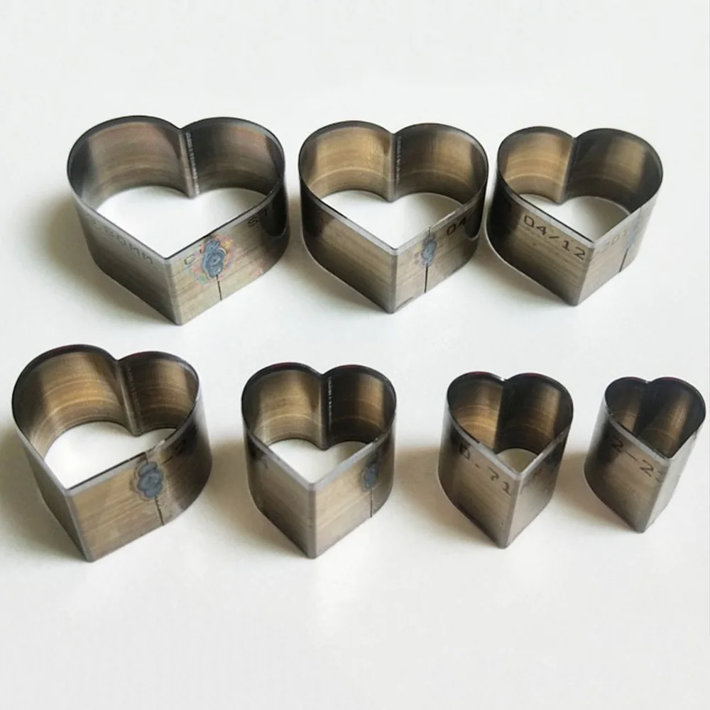 

7 Pcs/Set 20mm To 50mm Love-Shaped Pendant Knife Mold Handmade Leather Knife Mold Leather Knife Mold Laser Knife Mold