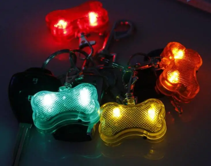 Bone Style Dog Flashing Clip on Collar Led Light Charm Id Tag Flash or Glow Modes 8 Colors Wholesale