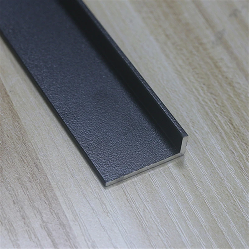 2 pezzi di alluminio nero ad angolo retto-spessore 1/1/500/2/3MM a forma di L in lega di alluminio bordo triangolo lunghezza profilo MM