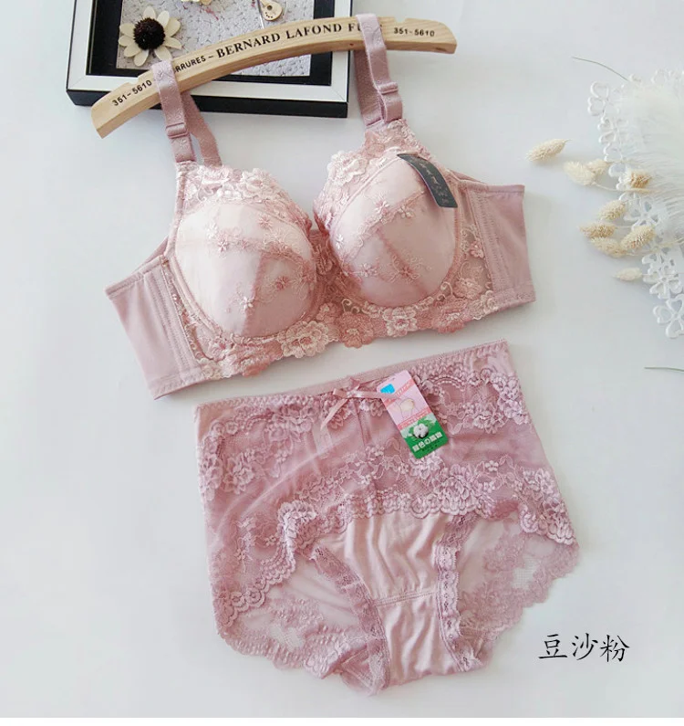 Underwear Set Women Embroidered Panties Bra Set  Bra Plus Size Comfortable Lingerie Suit Top And Panties Set