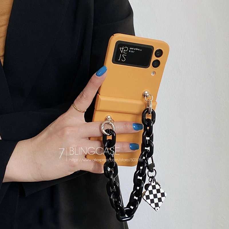 Fashion Bracelet Phone case For Samsung Galaxy Z Flip 3 Hand Chain Protector Z Flip 4 Cover