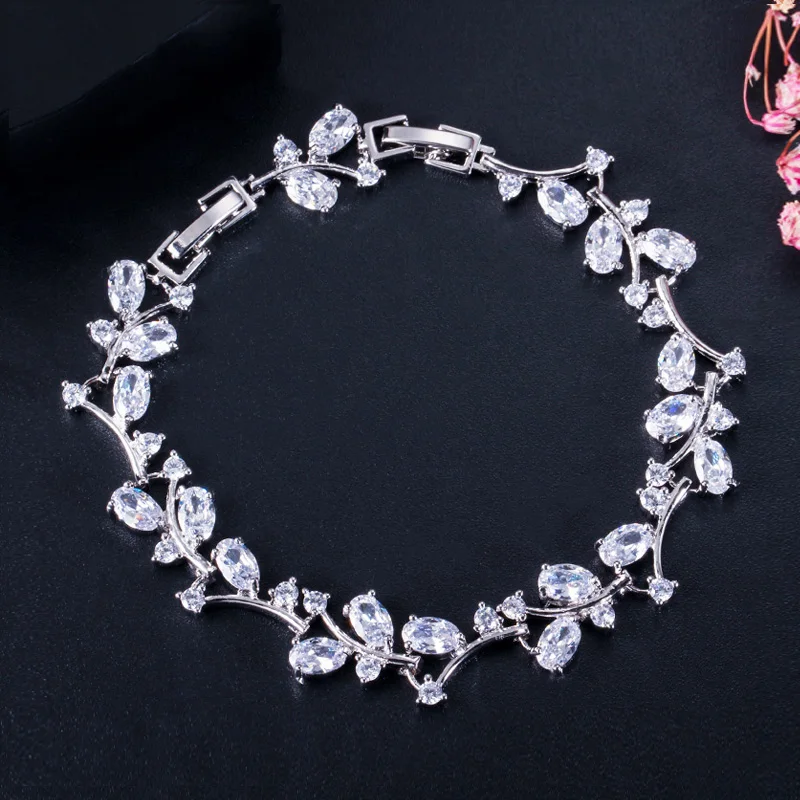 CWWZircons Elegant Leaf Branch Yellow Gold Color Sparkling Cubic Zircon Bracelet Fashion Female Wedding Jewelry Gift CB220